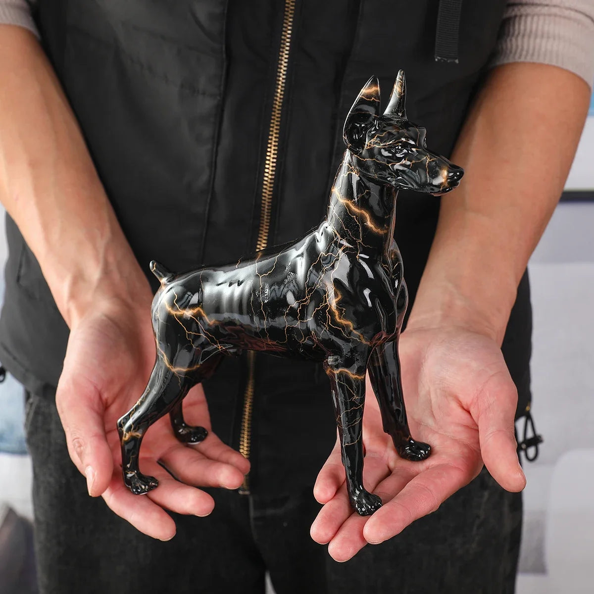 Creative Pet Handle Graffiti Color Doberman Dog Statue