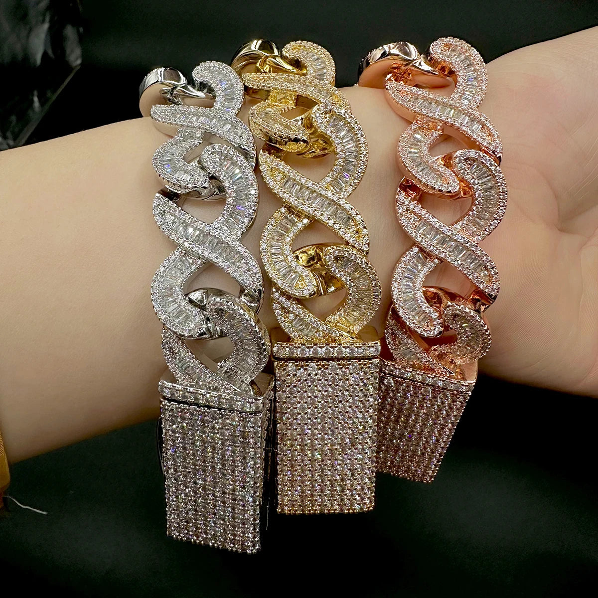 Baguette Zircon 8 Cuban Link Bracelet for Women