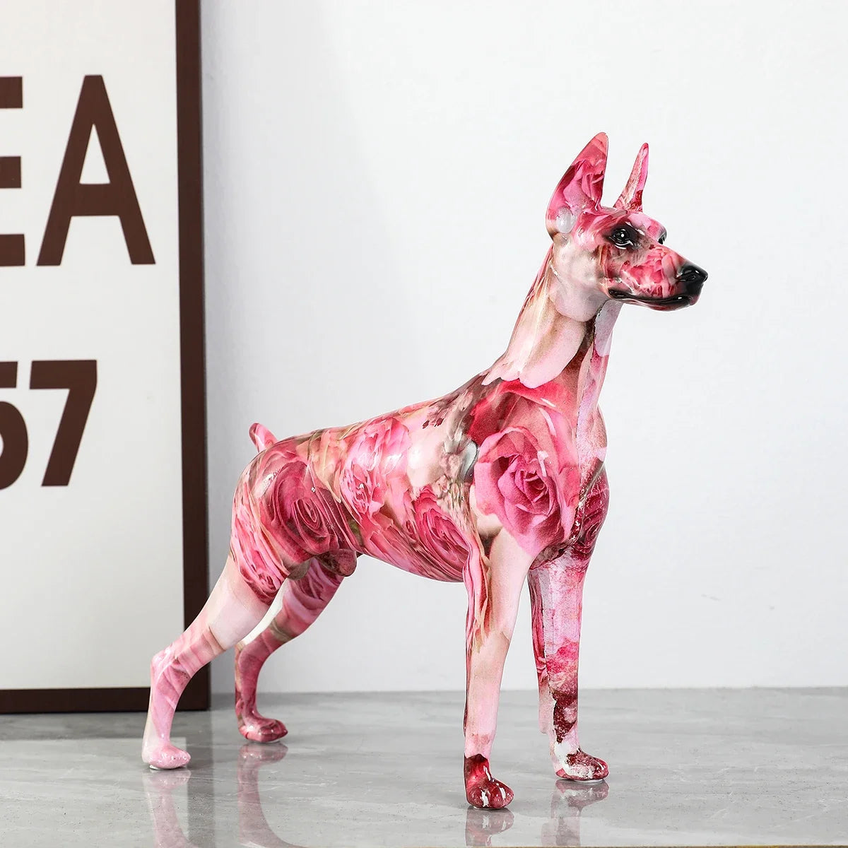 Creative Pet Handle Graffiti Color Doberman Dog Statue