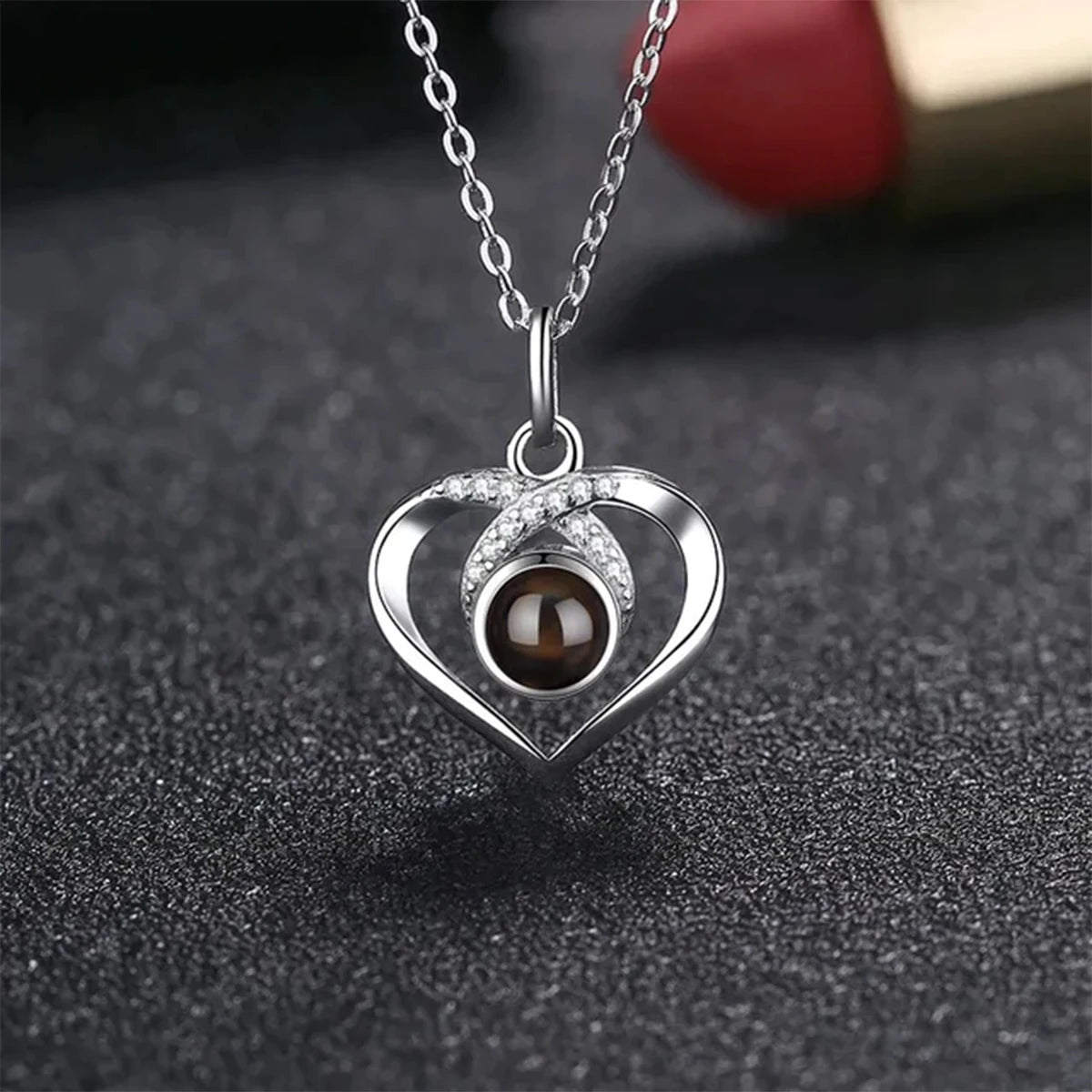 Customized Projection Necklace With Picture Inside