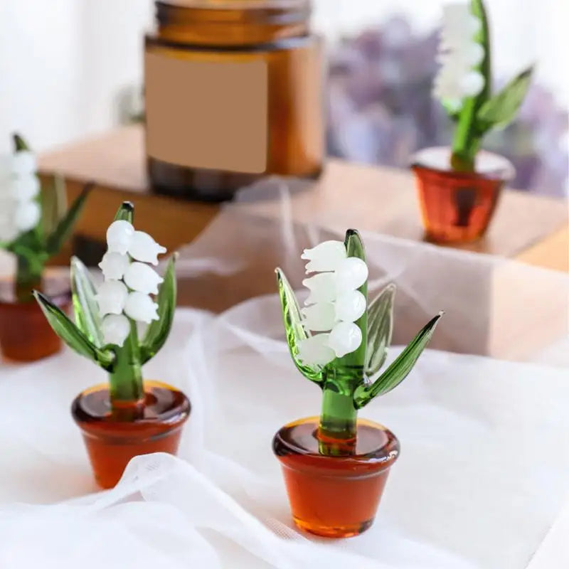 Lily Flower Figurine Ornament For Dressing Table, Desk