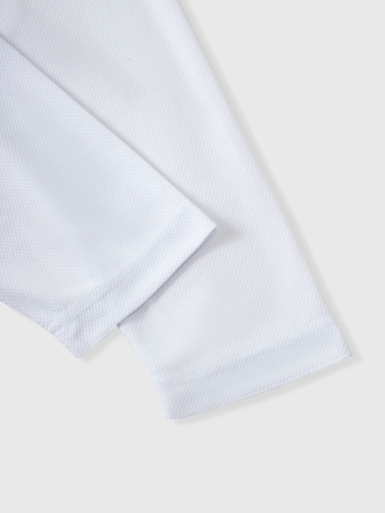 Men's five piece sports long sleeved T-shirt,- hooded solid color breathable sports shirt, suitable for running and fitness