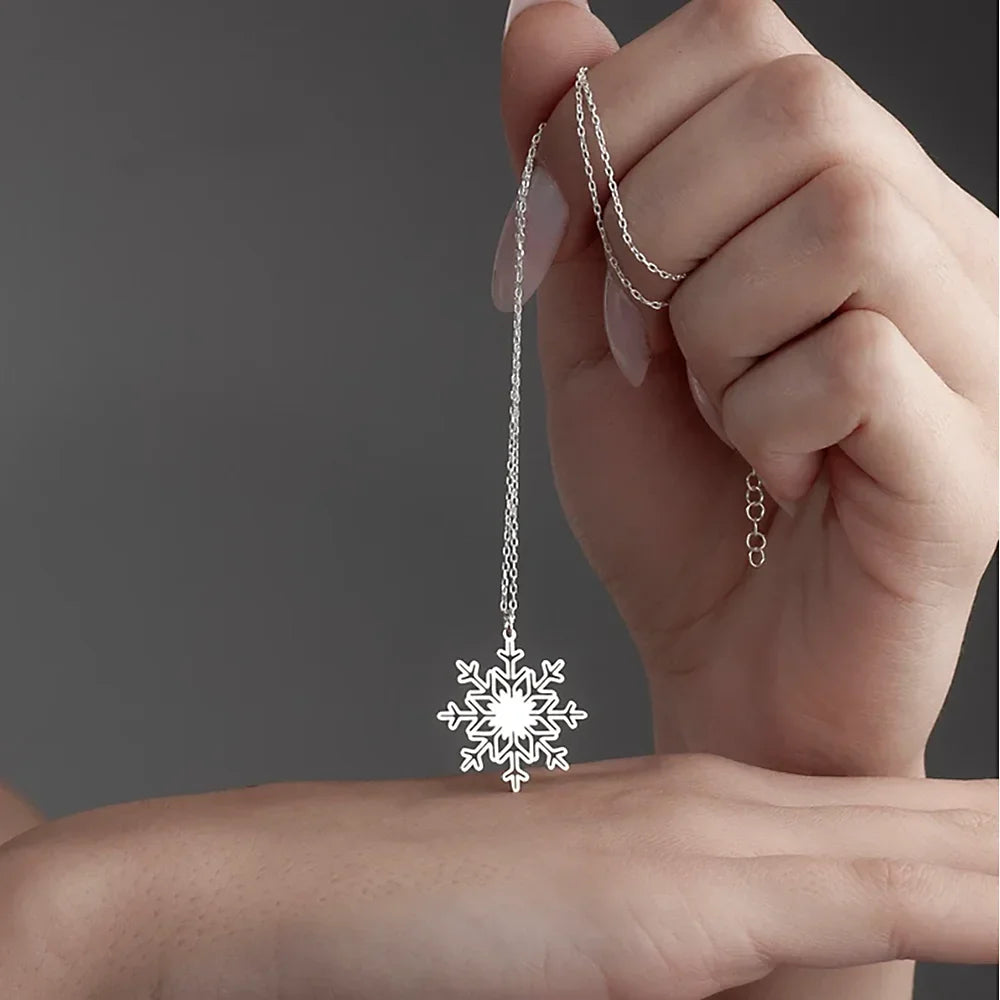 Stainless Steel Ice Snowflake Charm Necklace