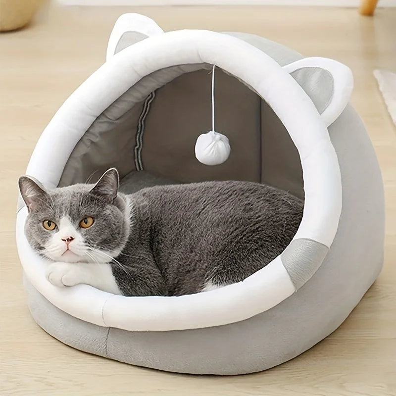 Comfortable Cartoon Cat House with Removable Pad -  Modern Style Pet Bed