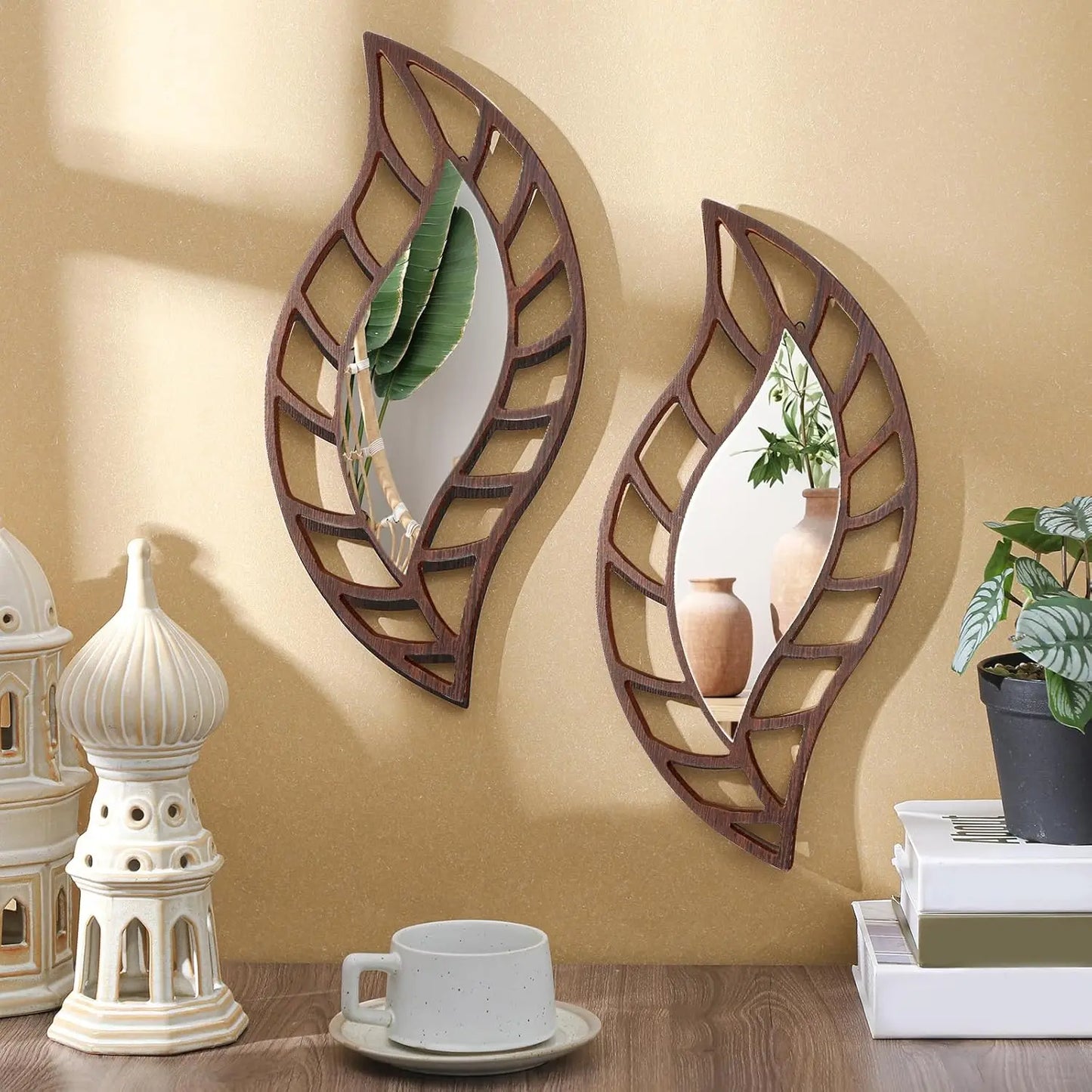 2 Pcs Decorative  Leaf  Wall Mirror